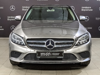 фото Mercedes-Benz C (W/S205) 2019