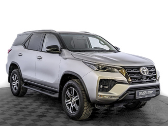 фото Toyota Fortuner II 2021