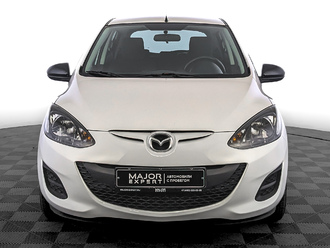 фото Mazda 2 (DE) 2013