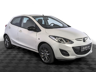 фото Mazda 2 (DE) 2013