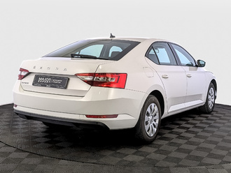 фото Skoda Superb III 2021