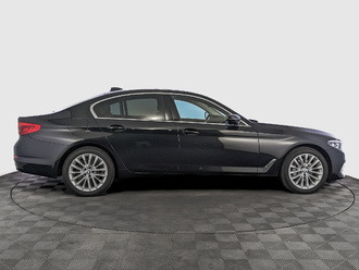 фото BMW 5 (G30/F90) 2019