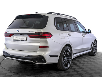 фото BMW X7 (G07) 2020