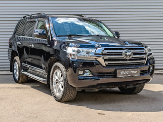 фото Toyota Land Cruiser 200 2018