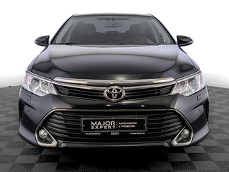 фото Toyota Camry VII 2016