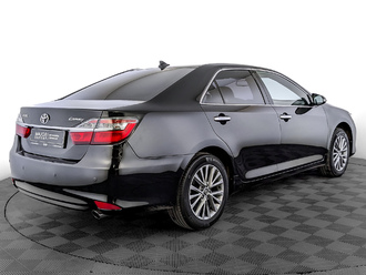 фото Toyota Camry VII 2016