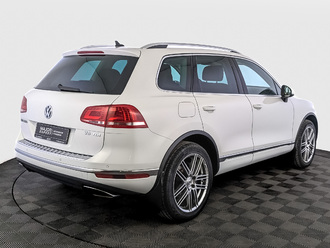 фото Volkswagen Touareg II 2017