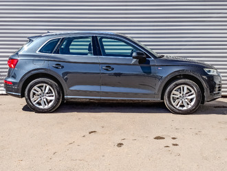 фото Audi Q5 (B9) 2019