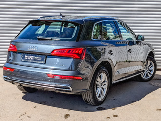 фото Audi Q5 (B9) 2019