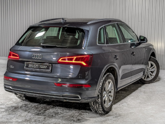 фото Audi Q5 (B9) 2019