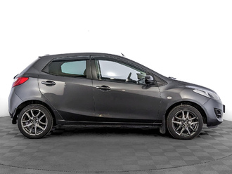 фото Mazda 2 (DE) 2013