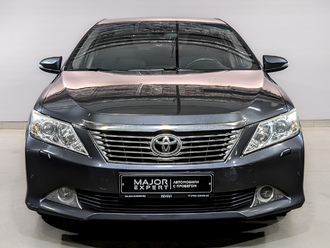 фото Toyota Camry VII 2012