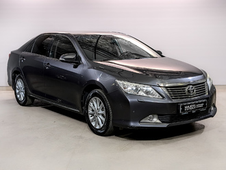 фото Toyota Camry VII 2012