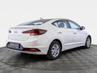 фото Hyundai Elantra VI 2020