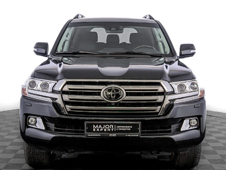 фото Toyota Land Cruiser 200 2019