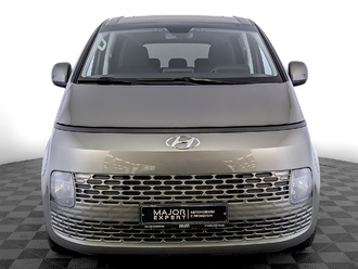 фото Hyundai Staria 2022