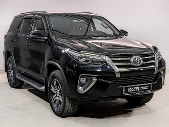 фото Toyota Fortuner II 2019