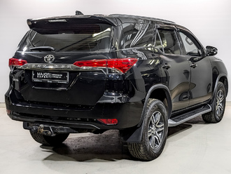 фото Toyota Fortuner II 2019