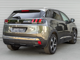 фото Peugeot 3008 II 2018