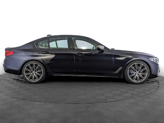 фото BMW 5 (G30/F90) 2019