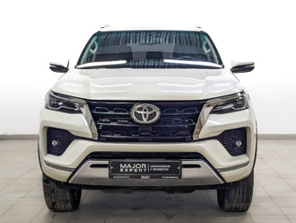 фото Toyota Fortuner II 2021