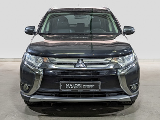 фото Mitsubishi Outlander III 2015