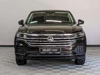 фото Volkswagen Touareg III 2020