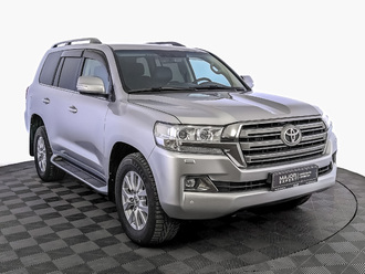 фото Toyota Land Cruiser 200 2018