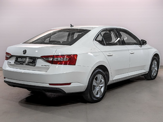 фото Skoda Superb III 2018