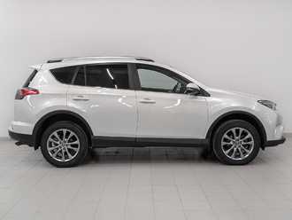 фото Toyota RAV 4 IV 2017