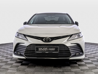 фото Toyota Camry VIII 2022