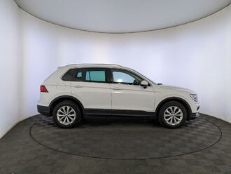 фото Volkswagen Tiguan II 2017