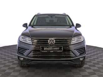 фото Volkswagen Touareg II 2017