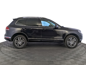 фото Volkswagen Touareg II 2017