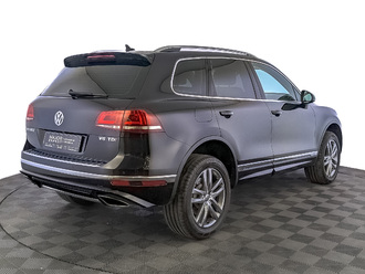 фото Volkswagen Touareg II 2017