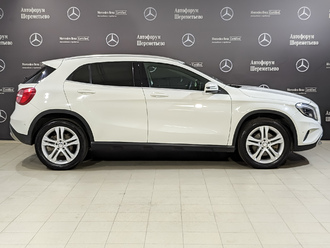 фото Mercedes-Benz GLA (X156) 2016