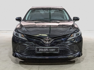 фото Toyota Camry VIII 2020