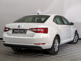 фото Skoda Superb III 2018