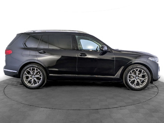 фото BMW X7 (G07) 2020