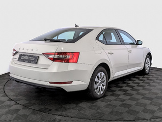 фото Skoda Superb III 2021