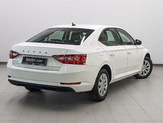 фото Skoda Superb III 2021