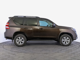 фото Toyota Land Cruiser Prado 150 2017