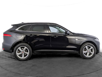 фото Jaguar F-Pace 2018