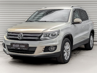 фото Volkswagen Tiguan I 2011