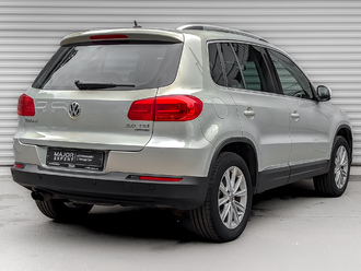 фото Volkswagen Tiguan I 2011