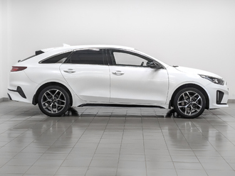 фото Kia Ceed III 2021