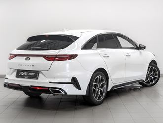 фото Kia Ceed III 2021