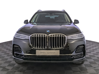 фото BMW X7 (G07) 2021