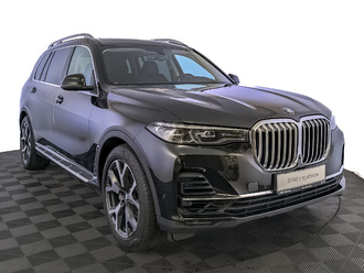 фото BMW X7 (G07) 2021