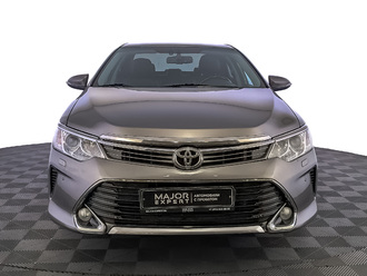 фото Toyota Camry VII 2016